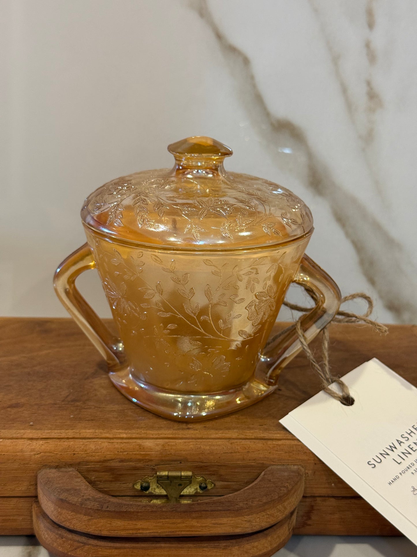 Sunwashed Linen – Vintage Glass Candle