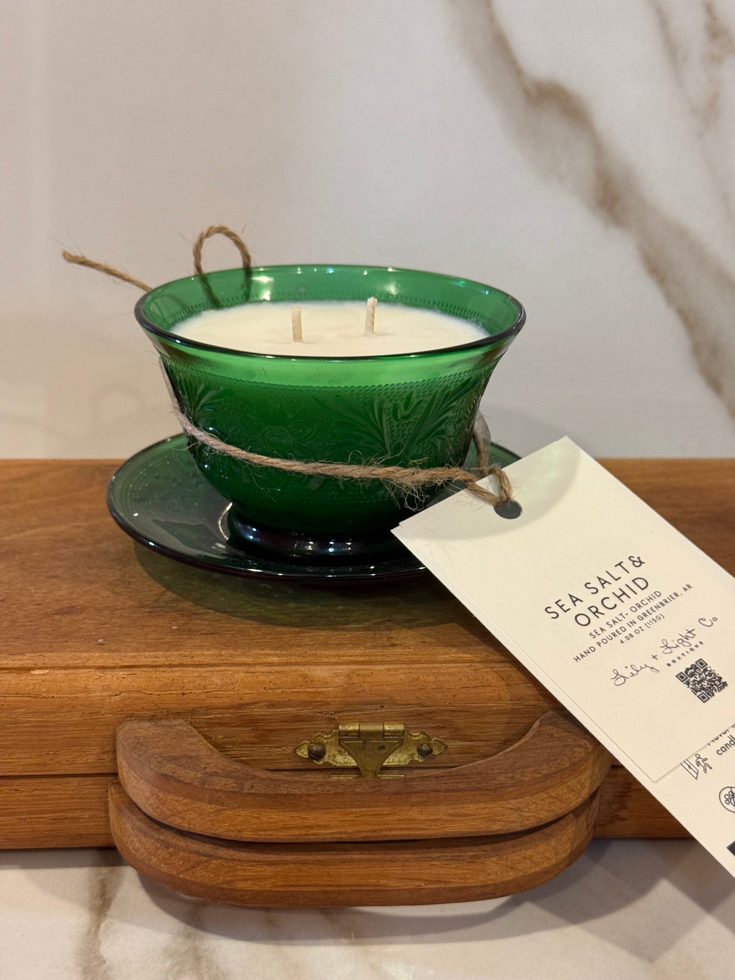 Sea Salt & Orchid – Vintage Glass Candle